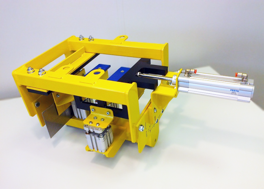We designed manufactured, installed and commissioned the cutter for Marley Eternit's requirements.